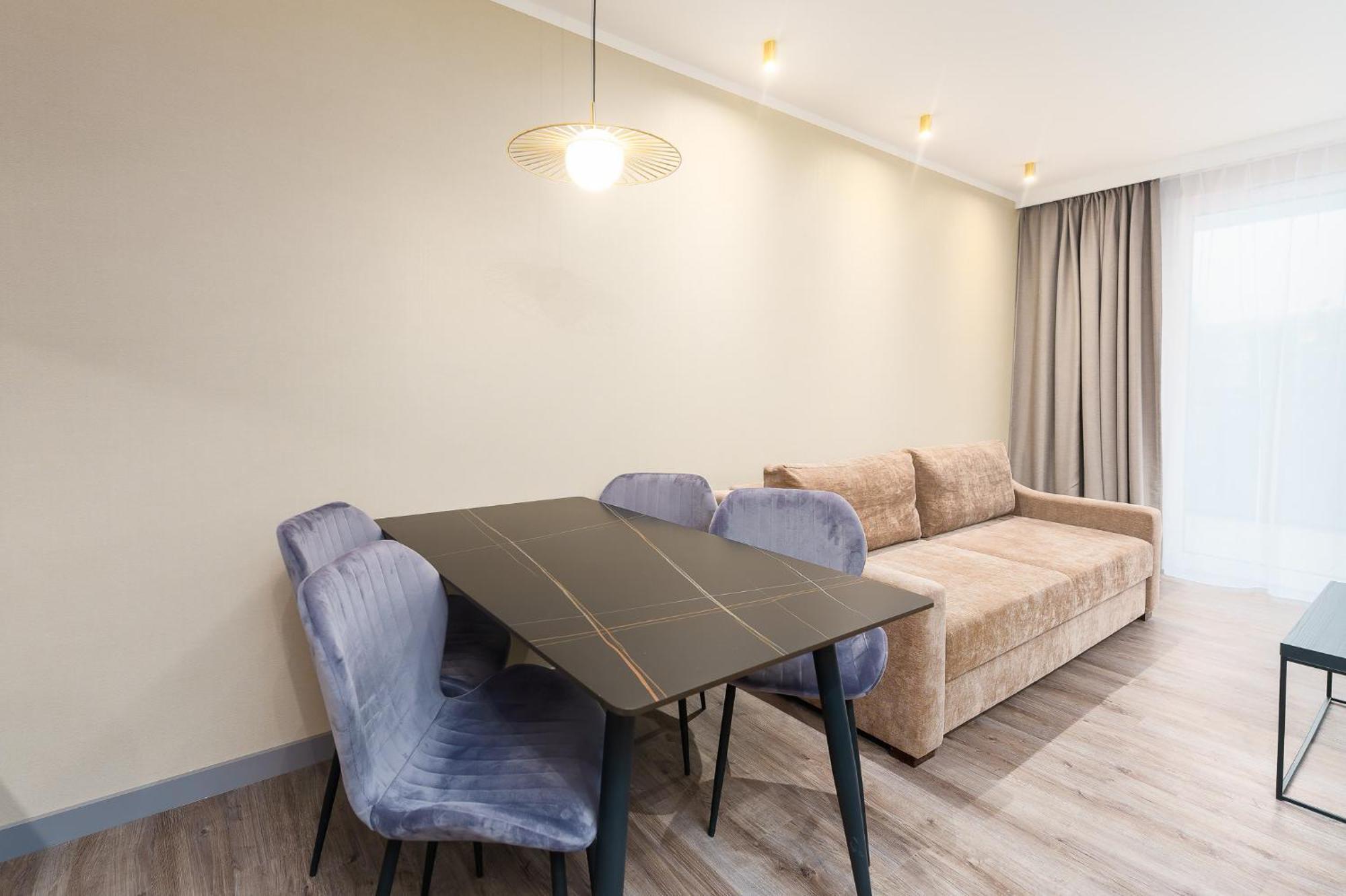 Bel Mare Holiday Apartments Near The Beach With Parking By Noclegi Renters Miedzyzdroje Exterior photo