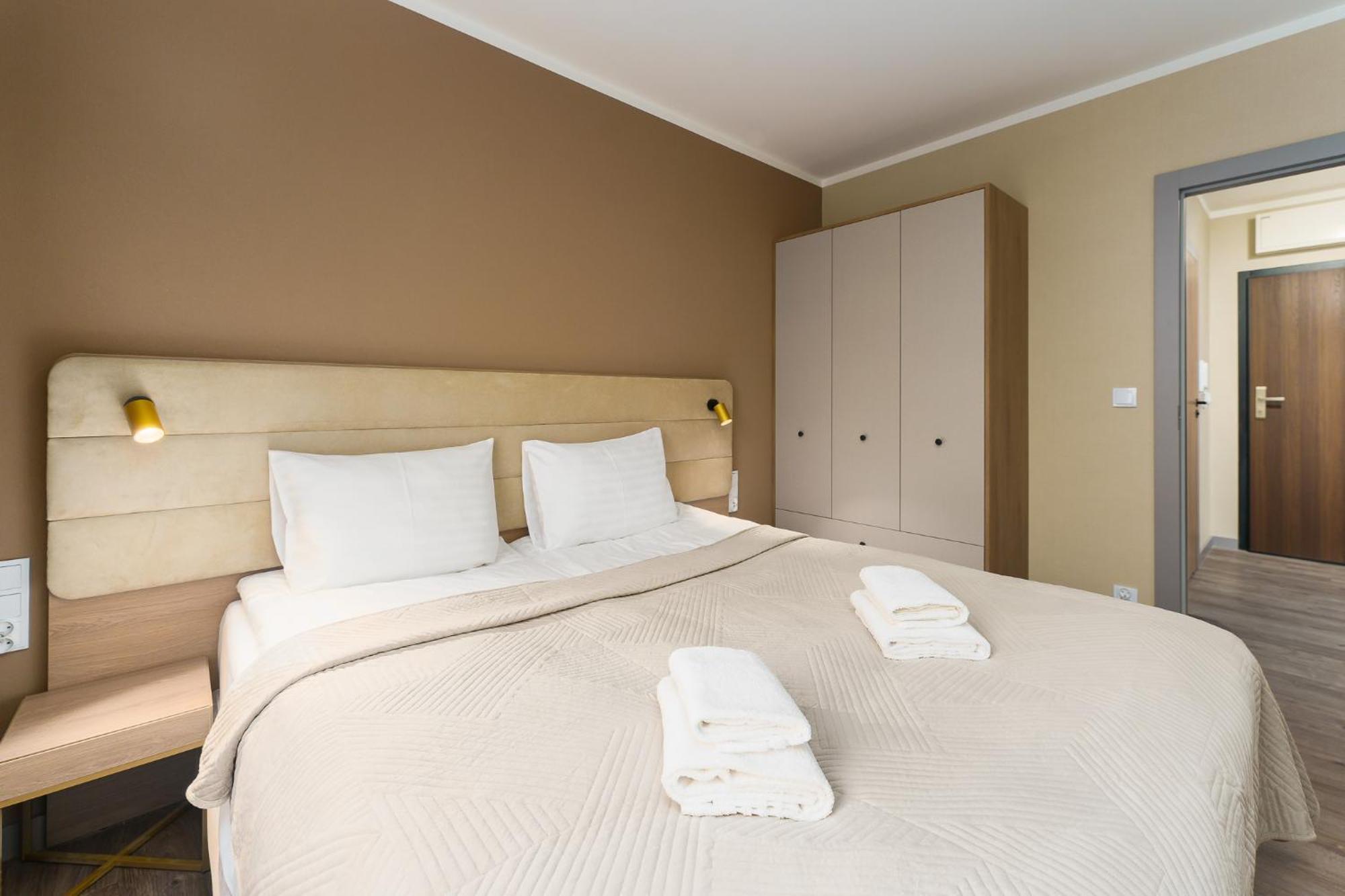 Bel Mare Holiday Apartments Near The Beach With Parking By Noclegi Renters Miedzyzdroje Exterior photo