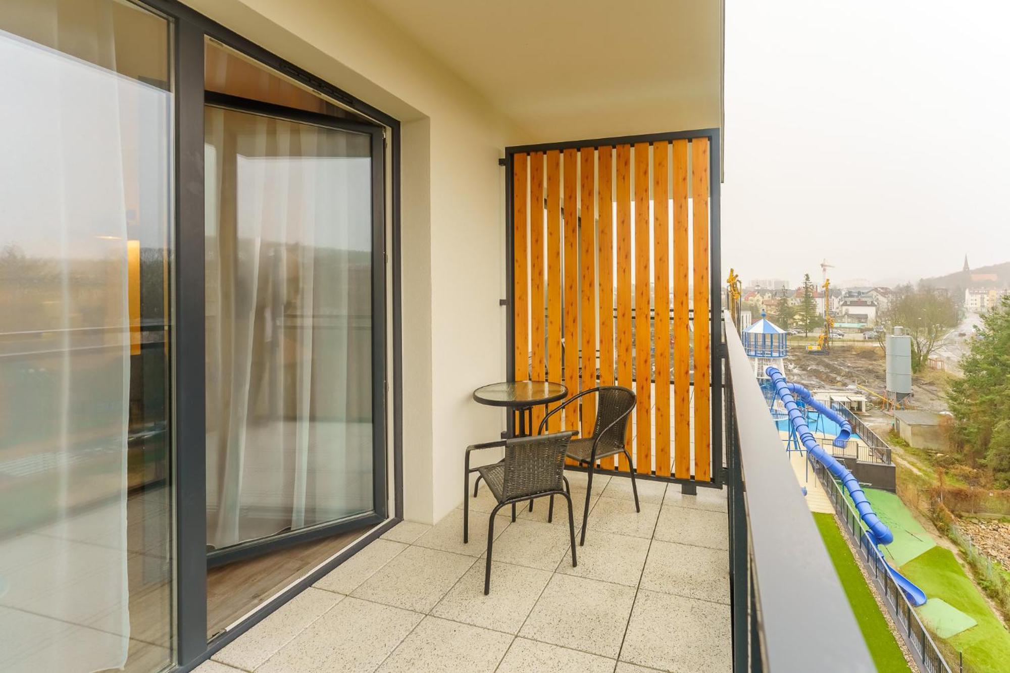 Bel Mare Holiday Apartments Near The Beach With Parking By Noclegi Renters Miedzyzdroje Exterior photo